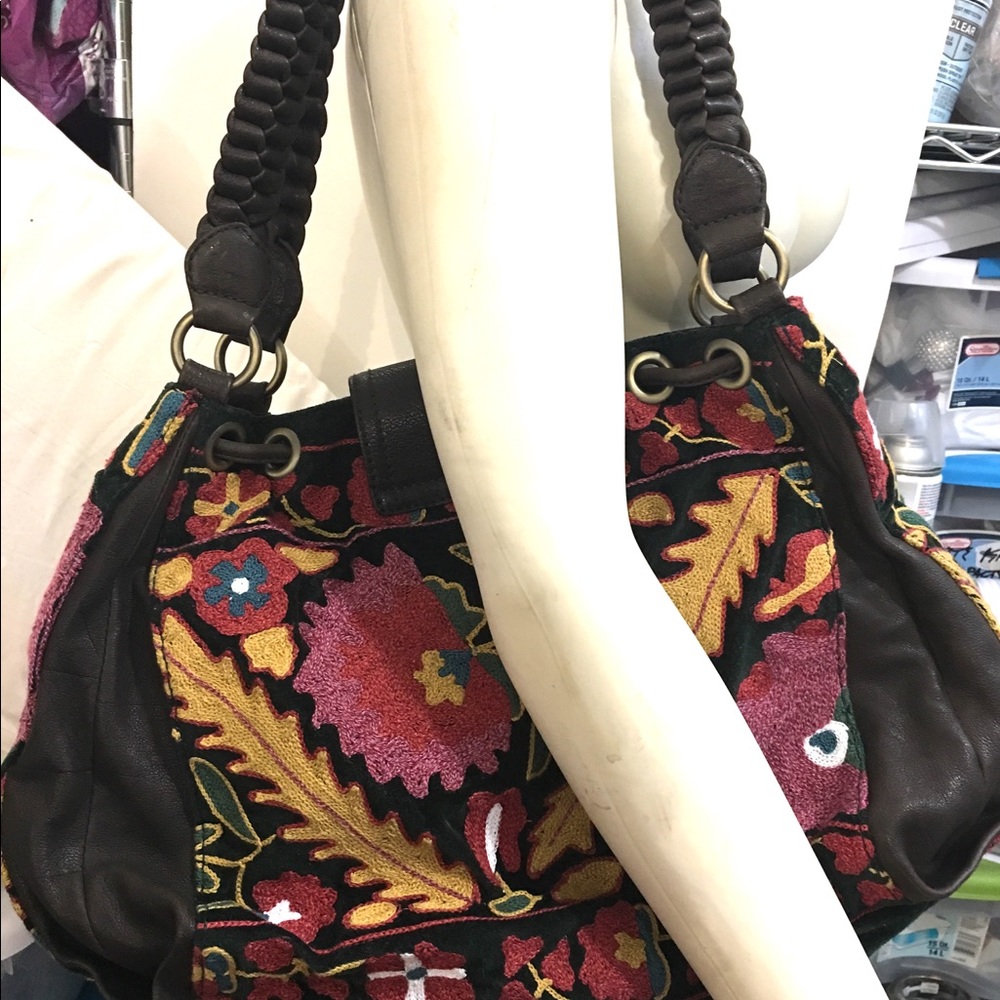 🔥🔥🔥Tocca Embroidered Suede Bag🔥🔥🔥